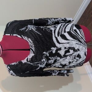 Chagall | Black and White Textured Long Sleeve Top With Ruffles